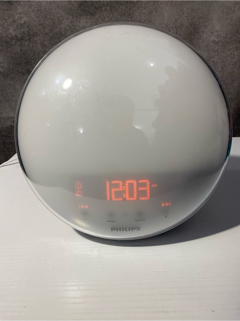 Philips SmartSleep HF3520 Wake-Up Light Sunrise Sunset Alarm Clock Radio